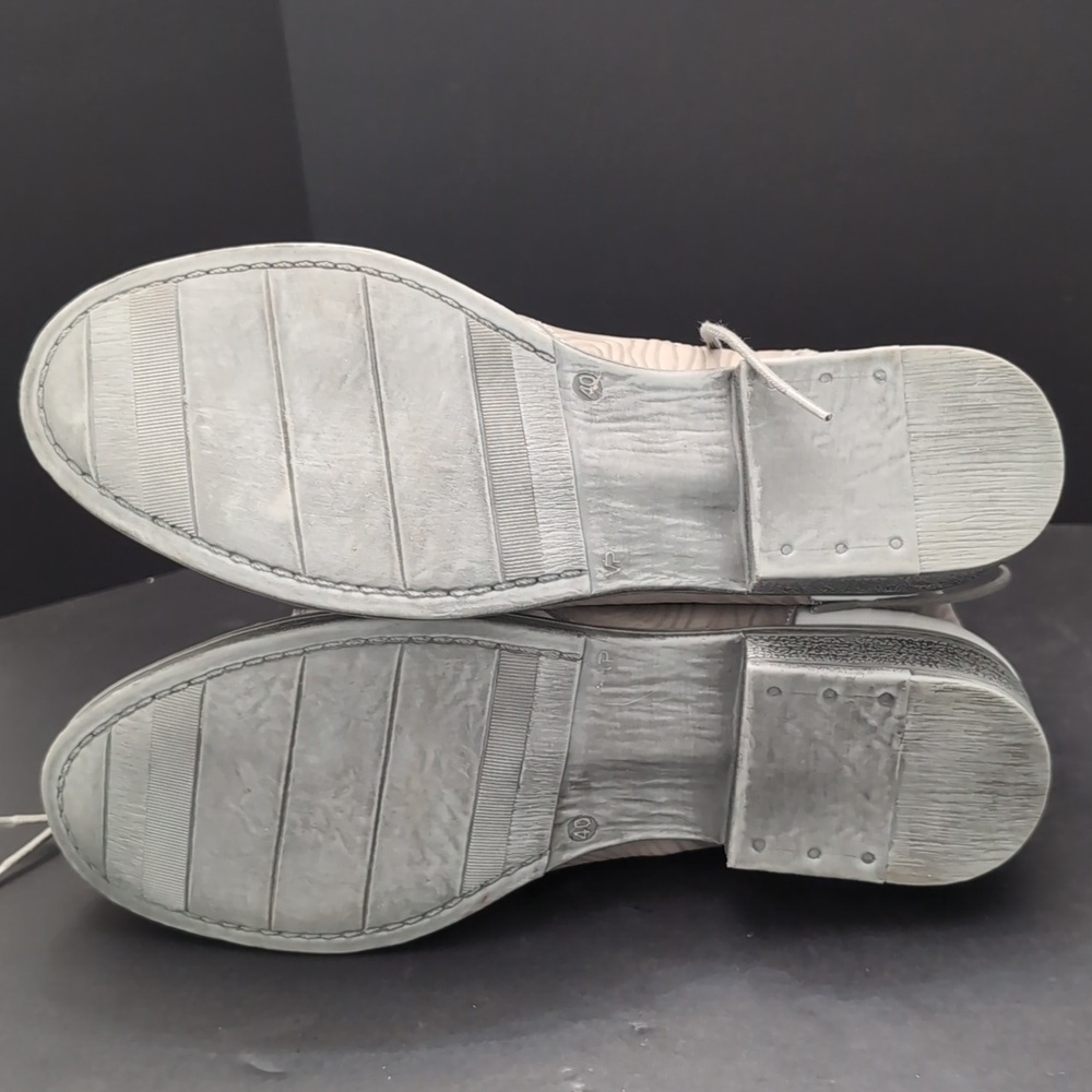 Portofino Women's Gray/White Leather Lace-up Booties With Side Zipper, Size 40. - Picture 7 of 11
